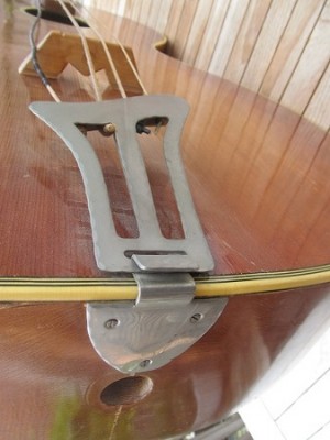 Kontrabass-Gitarre 3.jpg