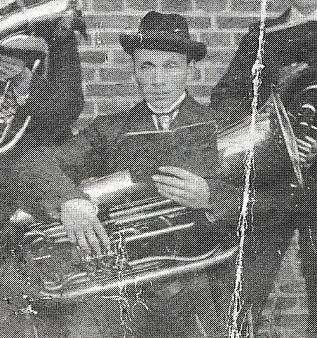 Tuba um 1900 mit C-Stimmzug?