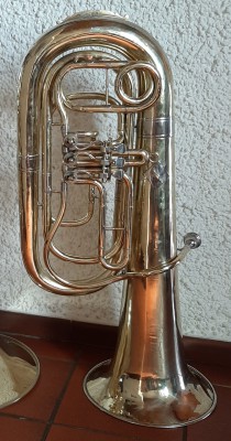 Tuba C.A.Glier.jpg